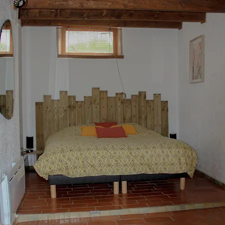 Les Ricoux Montfroc