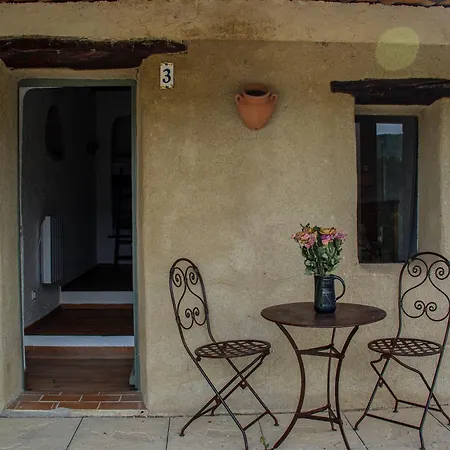 Les Ricoux Appartamento Montfroc